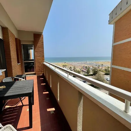 Casa Ornella 2 Fronte Mare By Affitti Brevi Rimini Apartman